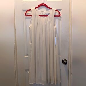 Emma & Michele Off White Pleated Dress Size 10